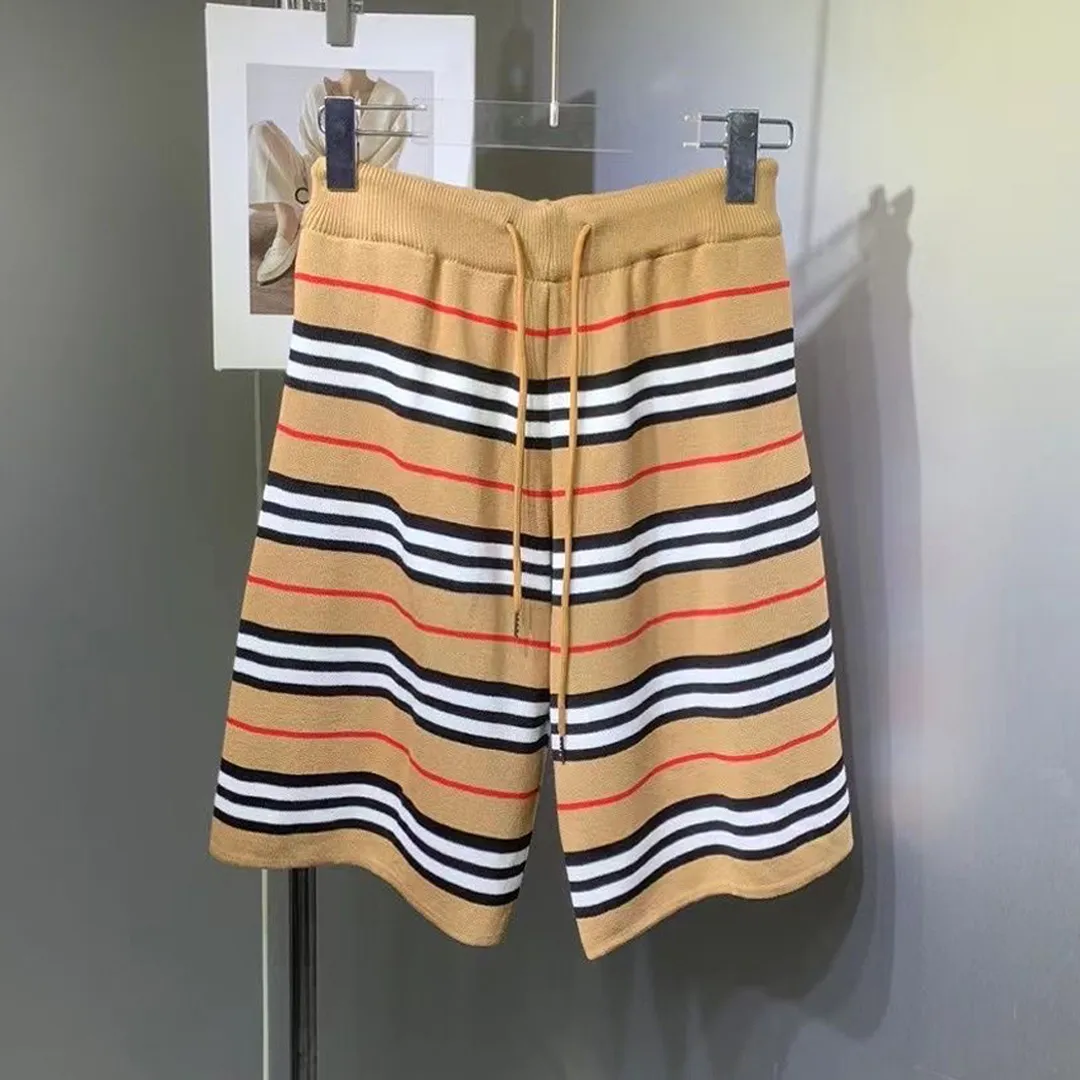 2023SS shorts femininos designers calças curtas tira de impressão de letras correias roupas casuais de cinco pontos roupas de praia de verão