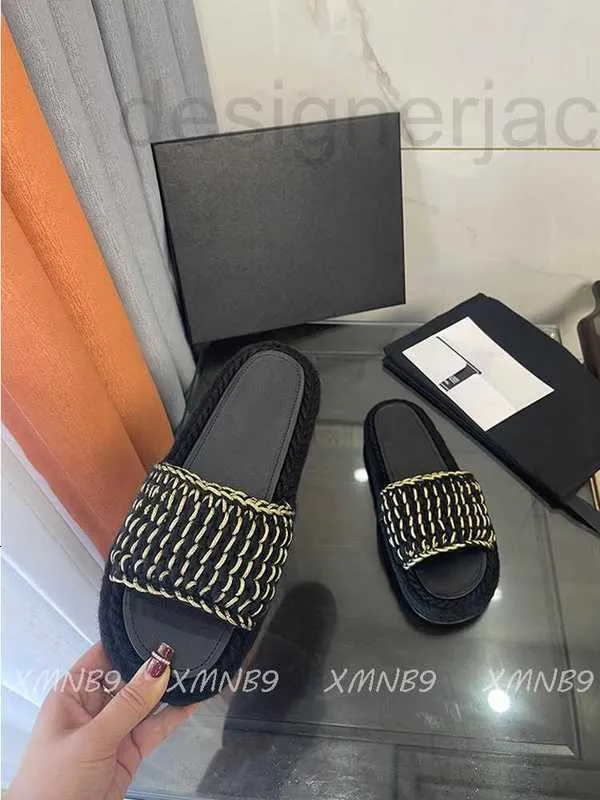 Zapatillas Diseñador Mujeres Socialite Moda 2023 Nuevas Diapositivas Verano Casa Playa Zapatilla Antideslizante Imprescindibles para Damas IGKK