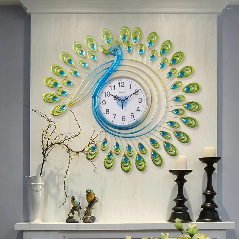 Horloges murales Luxury Peacock Clock Metal Creative Mute Modern Design Chadow salon Fashion Big Home Decoration