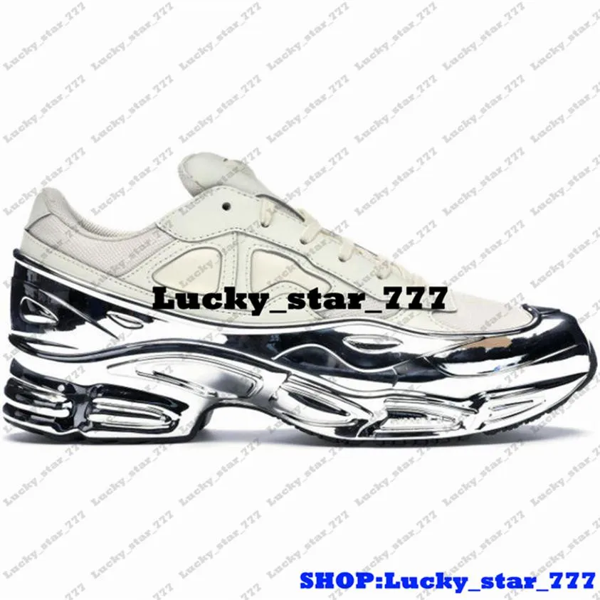 12 RAF Simons