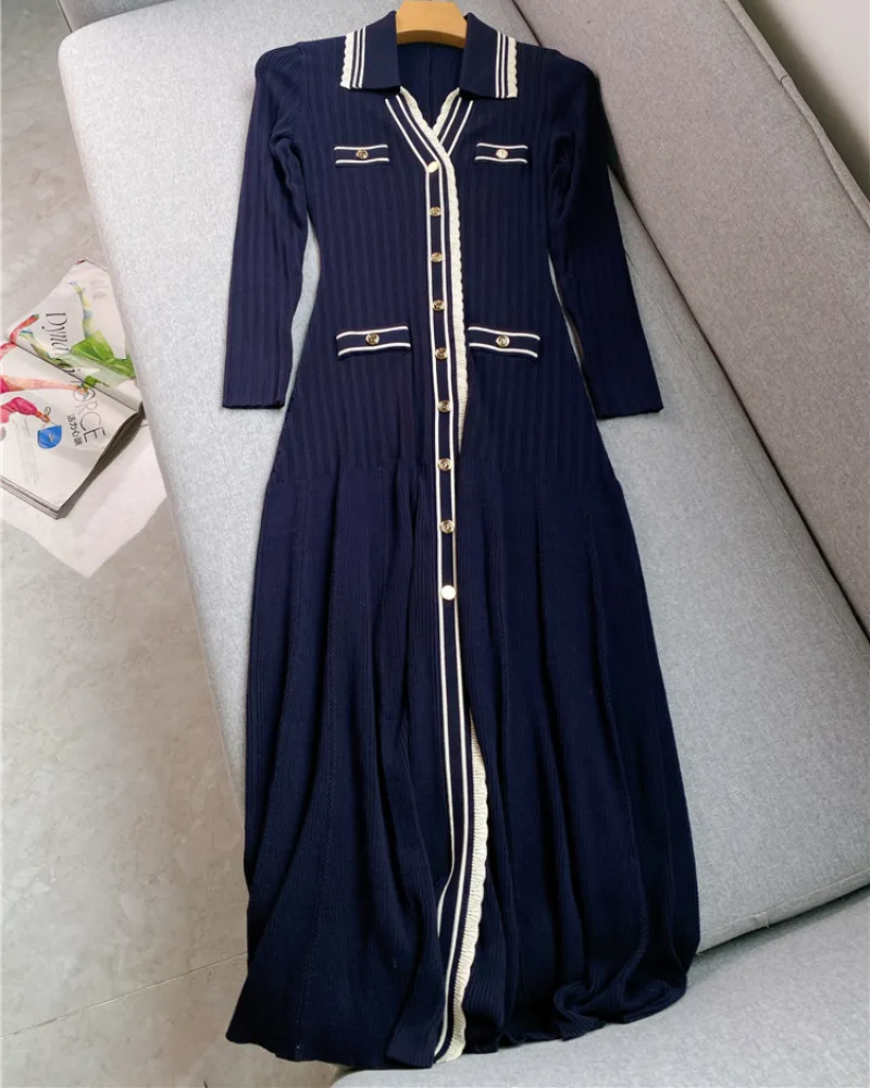 Casual Dresses V-neck Single-breasted Clashing Stripes Knitted Slim Long-sleeved Long Dress Summer New France Paris High-quality 230505