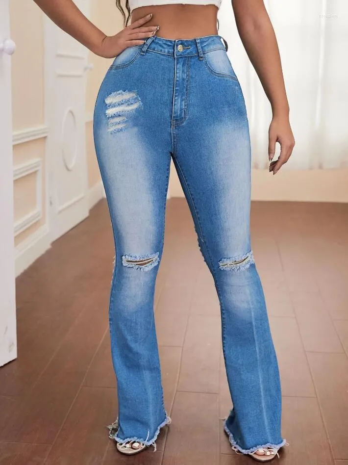 Jeans da donna 2023 Broken Hole Designer di lusso da donna Street Hip Hop Style Denim Pantaloni lunghi Bottoni Colore puro