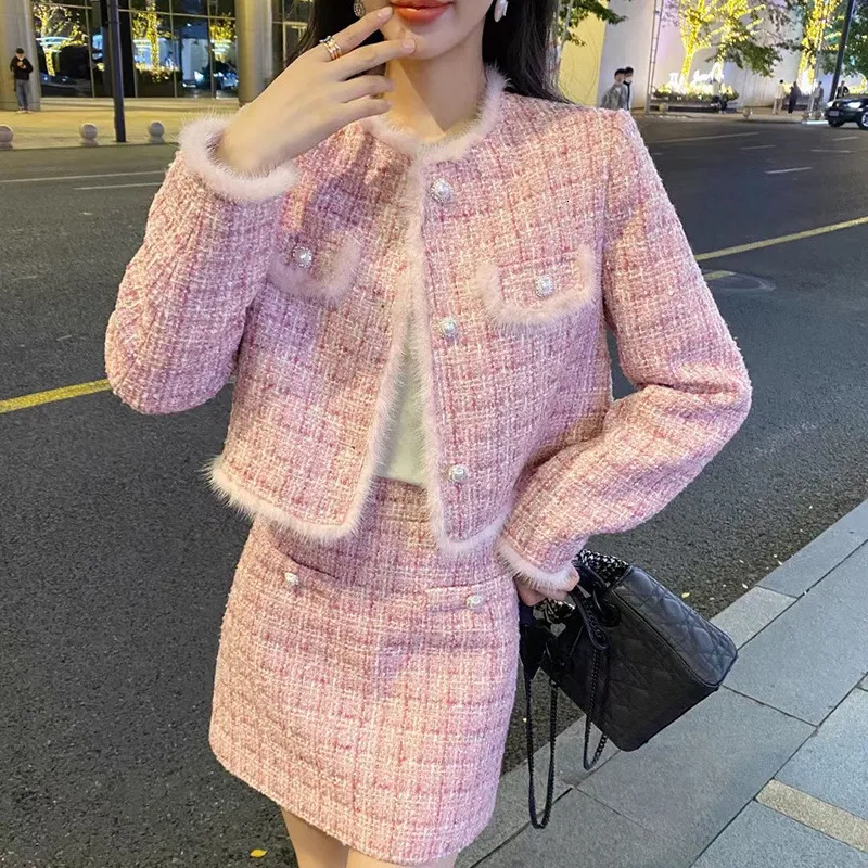 SHEIN Privé 2pcs/set Short Woolen Jacket And Pleated Skirt SHEIN