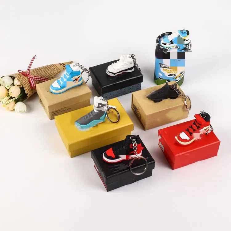 Marque chaussure modèle porte-clés créatif 3D sneaker porte-clés mini chaussure de basket-ball sac à dos pendentif personnalisé cadeau décoratif