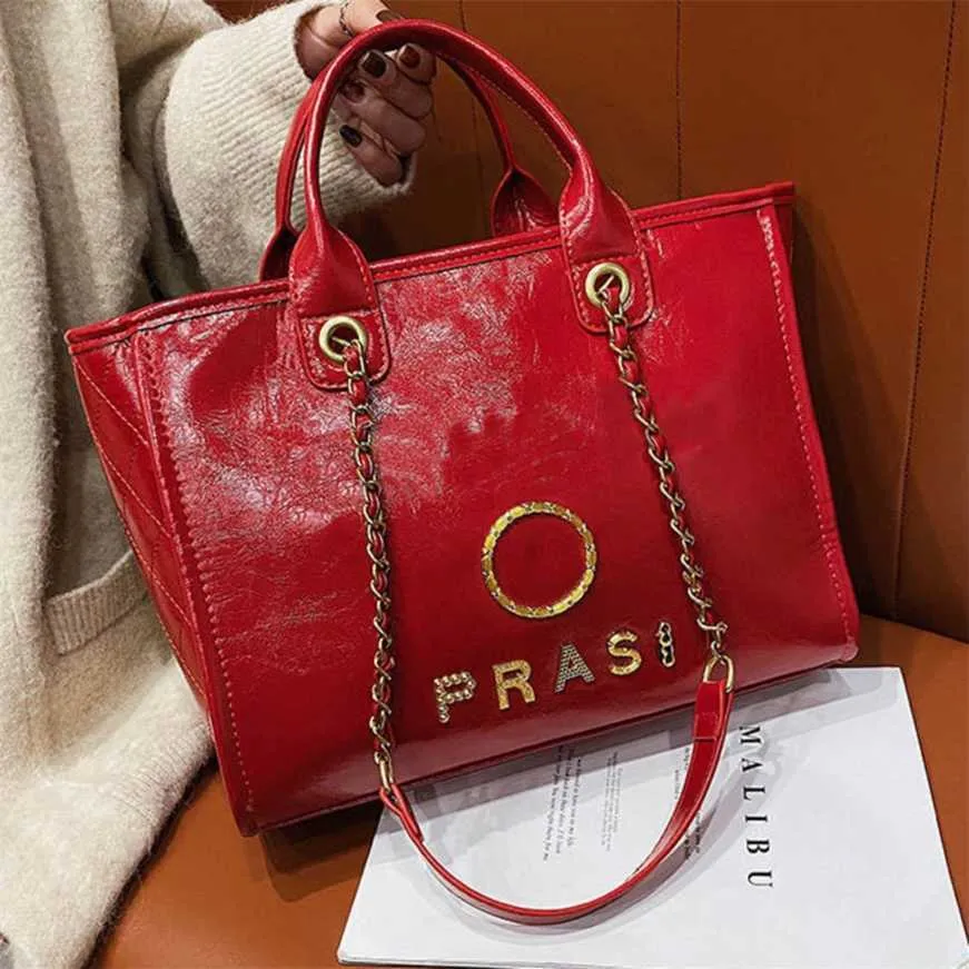 Borse di marca di moda Borse da sera Borsa tote con distintivo in metallo di lusso Piccola borsa da spiaggia Capacit femminile Zaino monospalla in
