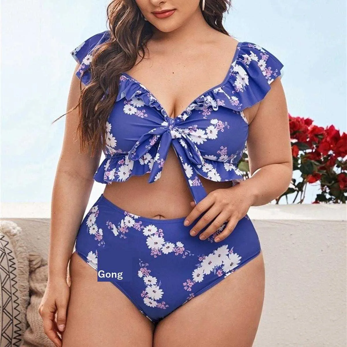 Grosse femme maillot de bain sale