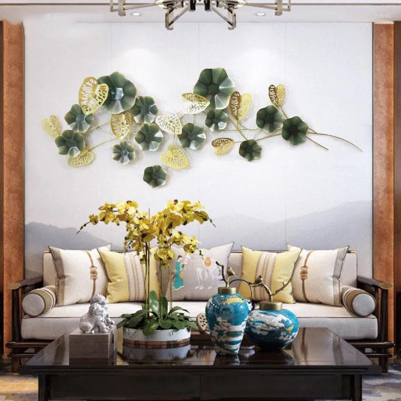 Dekorativa figurer Metall ihåliga ornament Vatten har väggmonterade lotusblad som lyfter hissande hänge