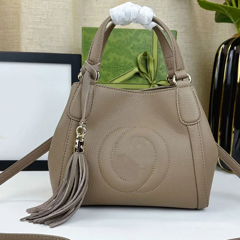 Large Capacity Package Handbag Purse Crossbody Bag Fashion Litchi Grain Cowhide Classic Style Genuine Leather Interior Zipper High Quality Letter Print