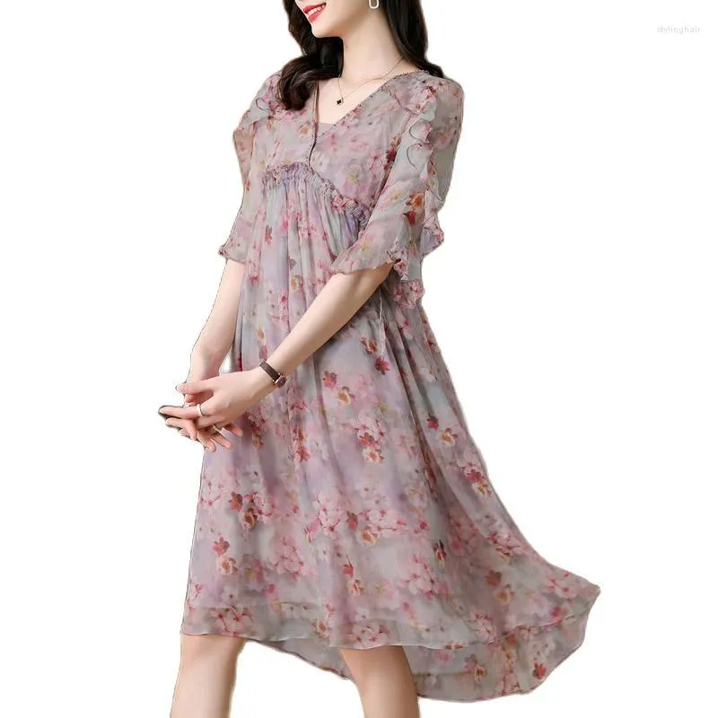 Sukienki imprezowe kobiety będą ubierać się na wiosnę i lato wysokiej klasy temperament Mulberry Silk Piękna kwiatowa plaża długa spódnica