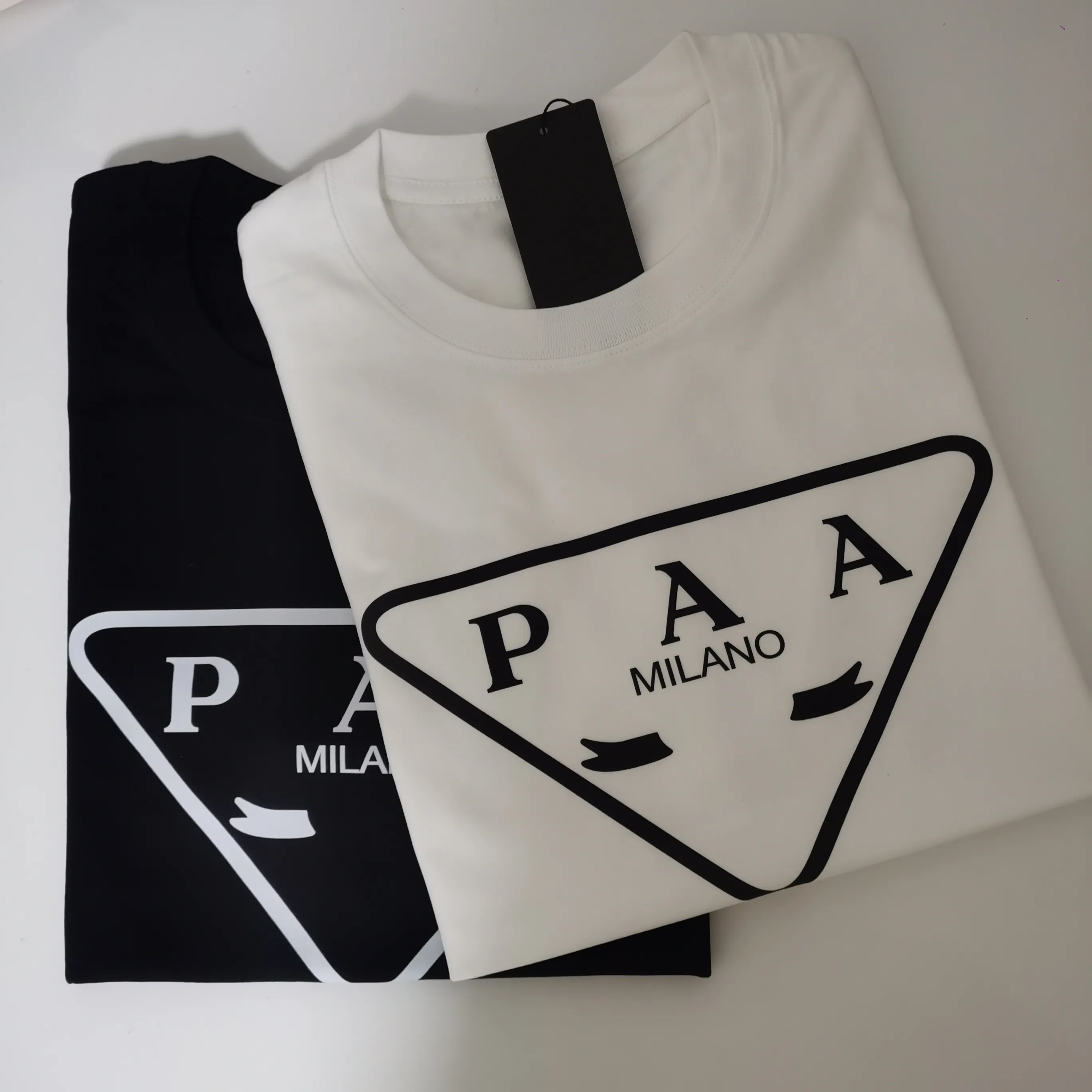 T-shirt da uomo di design francese Moda parigina Girocollo in puro cotone Traspirante di alta qualità Stampa grafica in lettere in bianco e nero T-shirt AAA a maniche corte T-shirt