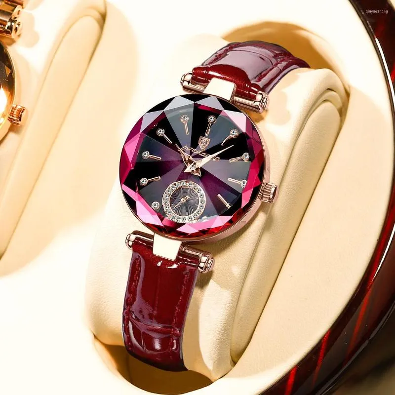 Wristwatches POEDAGAR Women Watches Fashion Diamond Dial Leather Quartz Watch Top Waterproof Ladies Wristwatch Girlfriend Gift