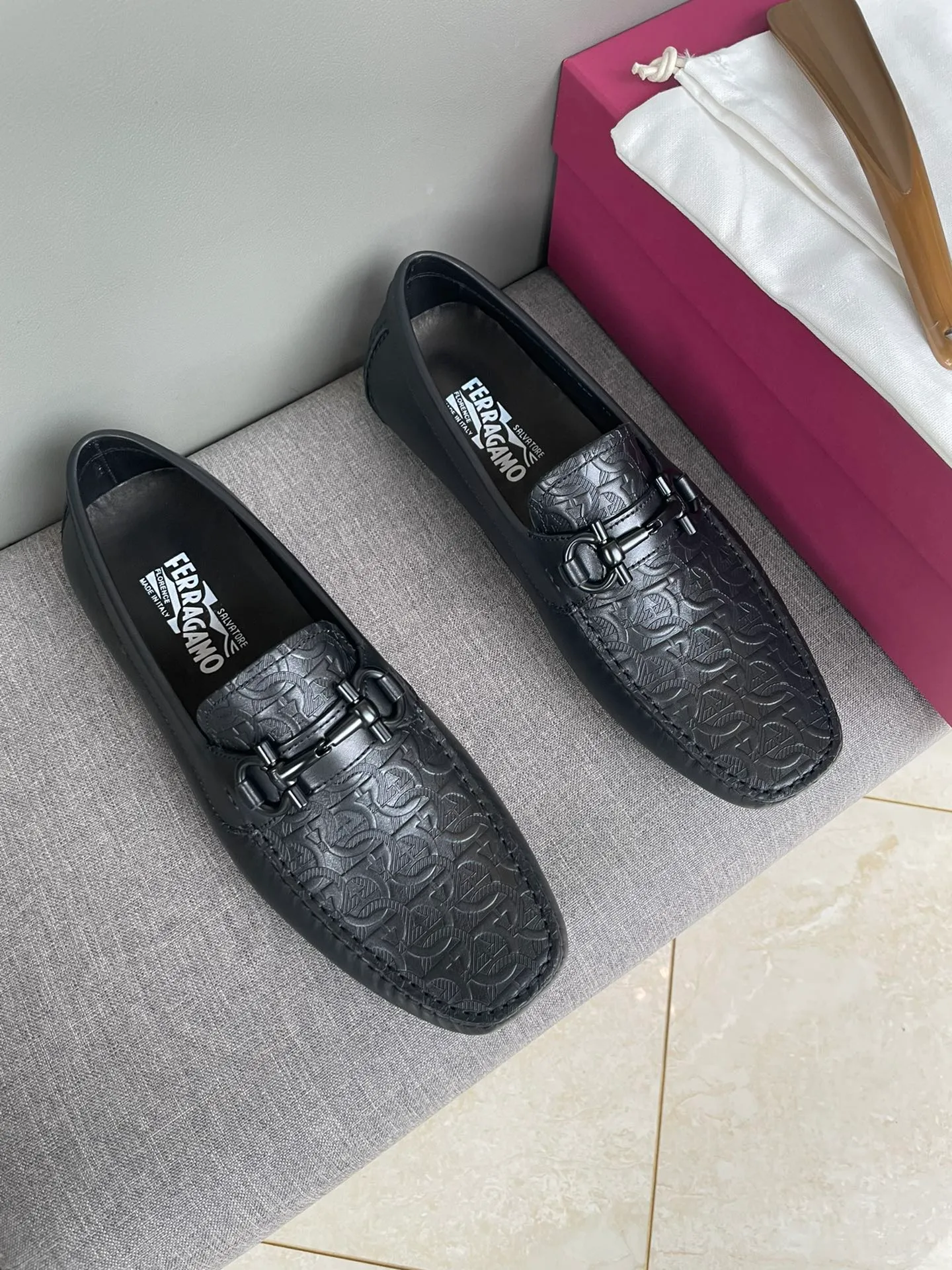 Ferragamo shoes dhgate clearance