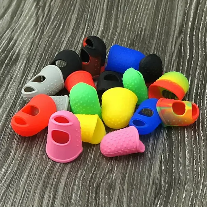 Smoke Silicone Finger Sleeve Set Rubber Fingers Cover Caps Anti High