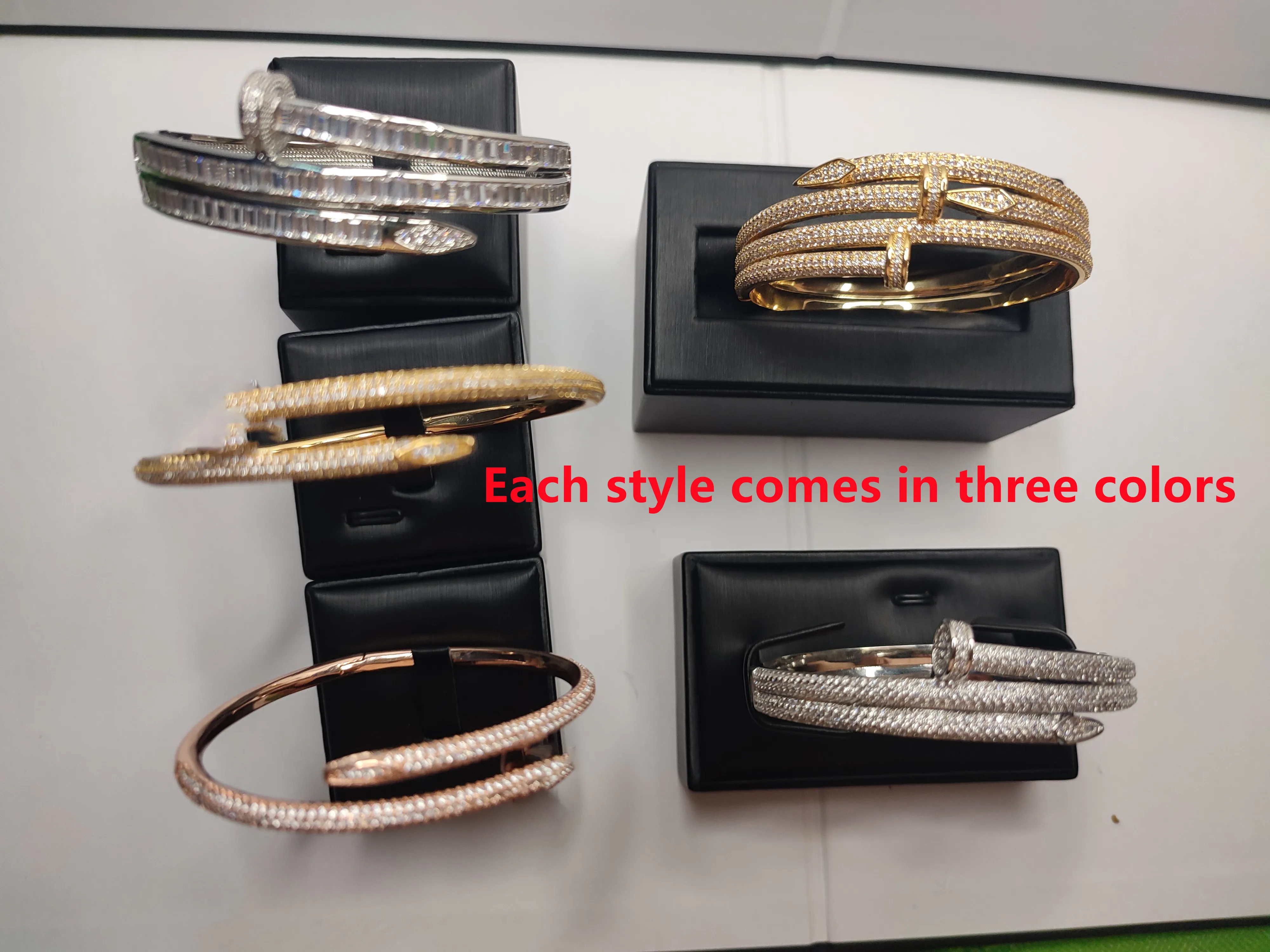 Dainty Design Best Quality Silver & Rose Gold Color Bracelet For Men - Style  C120 at Rs 1100.00 | मेंस ब्रेसलेट - Soni Fashion, Rajkot | ID: 27298445791