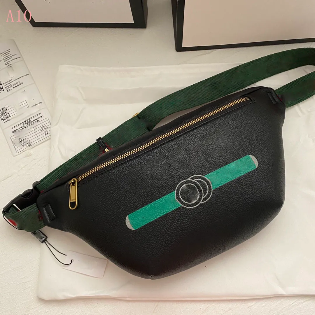 Black Leather Fanny Pack Printed Designer Waist Bag Casual Chest Belt Bag for Men and Women