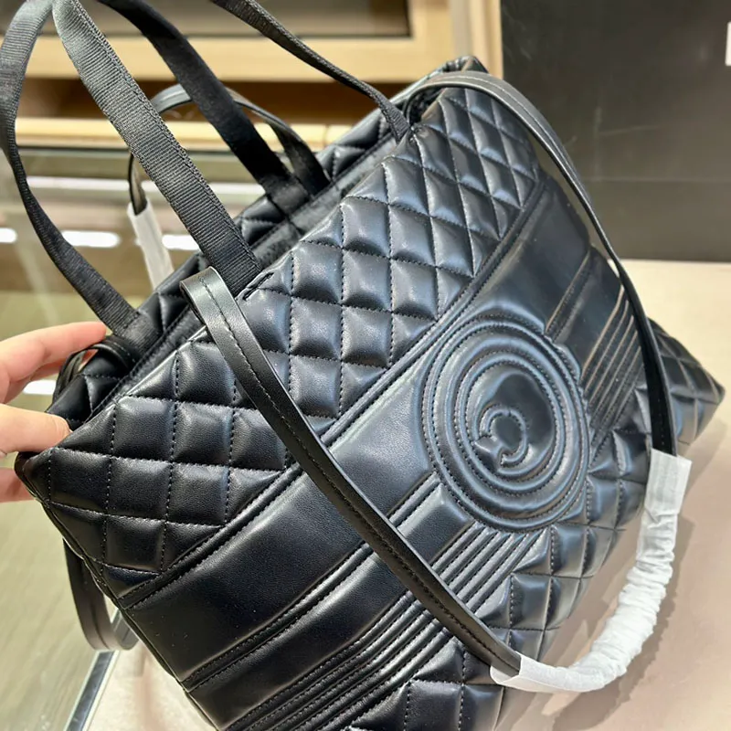 Bolso acolchado azul marino best sale