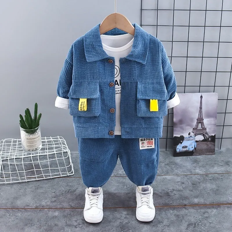 Familie Matching Outfits Spring Baby Kinderen Kleding Pak jongens Corduroy Coat T -shirtbroek 3 stks Set Kids Toddler Fashion Cotton Tracksuits 0 4 jaar 230506