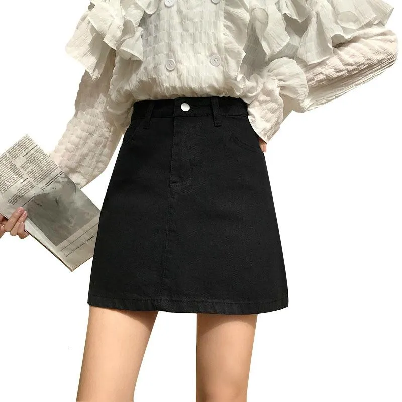 White jean skirt 5xl 2025