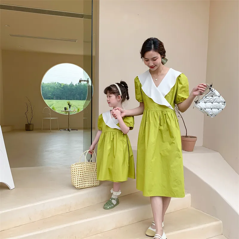 Famille Matching tenues Mère et fille Dress Baby Girls Vêtements Summer Women's Vêtements Kere Parent-Child assorti Maman et moi Robes égales 230506