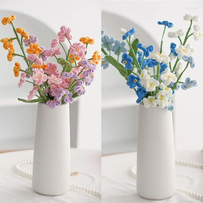 Fleurs décoratives myosotis tissés à la main faux bouquet produits au crochet de la décoration de la maison fleur multicolore en option