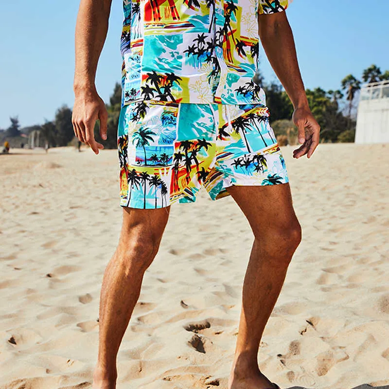 Herrbadkläder aloha shorts män kläder sommar kokosnöt träd tryckt shorts manliga hawaiian shorts mens badstammar med nätfoder badkläder p230506