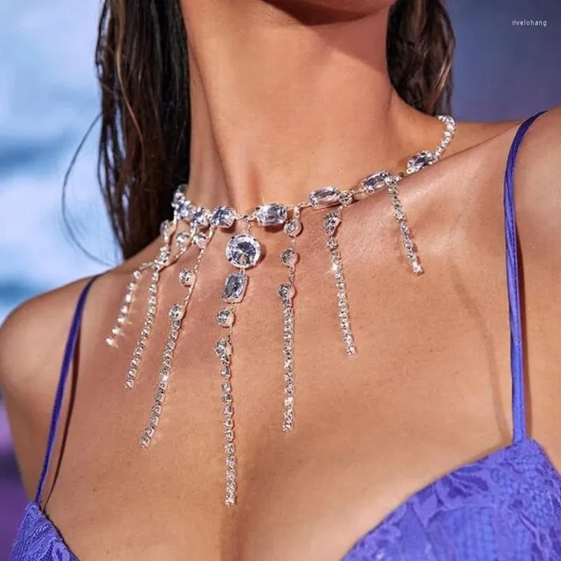 Colares pendentes Stonefans Rhinestone Tassel Charm Crystal Crystal Garfaça para Mulher Moda Tástels Longo Declaração Jóia Presente