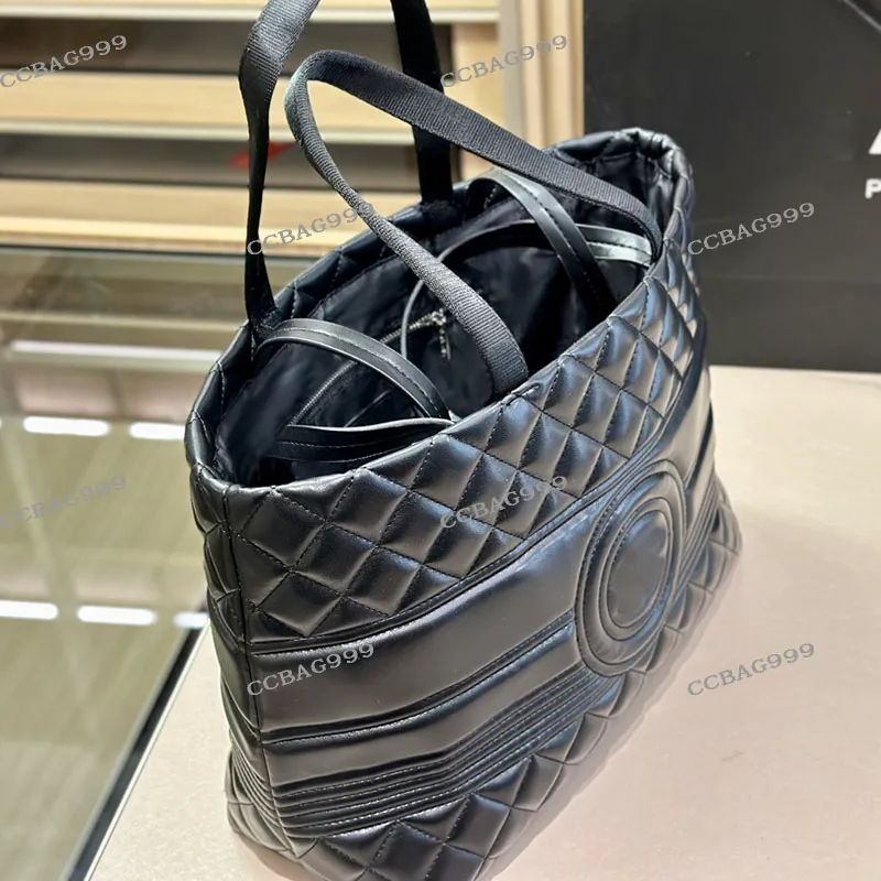 Bolso acolchado azul marino top