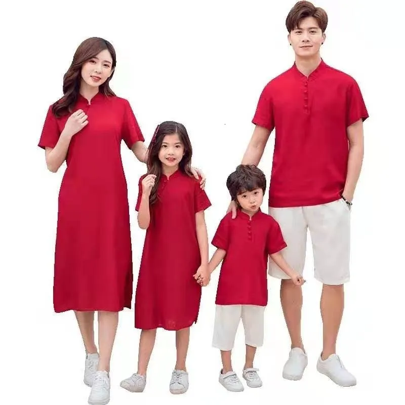 家族を一致させる親子服の夏の中国スタイルチョンサムコットンとリネンファミリー3ポート4マザー娘ドレスレトロTI 230506