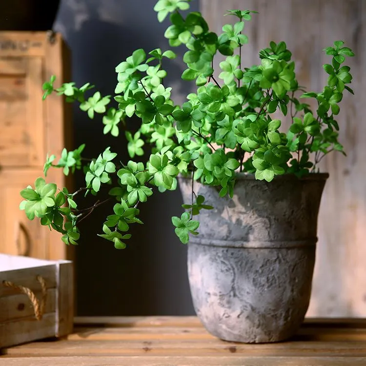 Decoratieve bloemen kransen Japanse simulatieplant Groene planten Landlijke windtakken Woonkamer Model Artificial voor thuisdecoratie