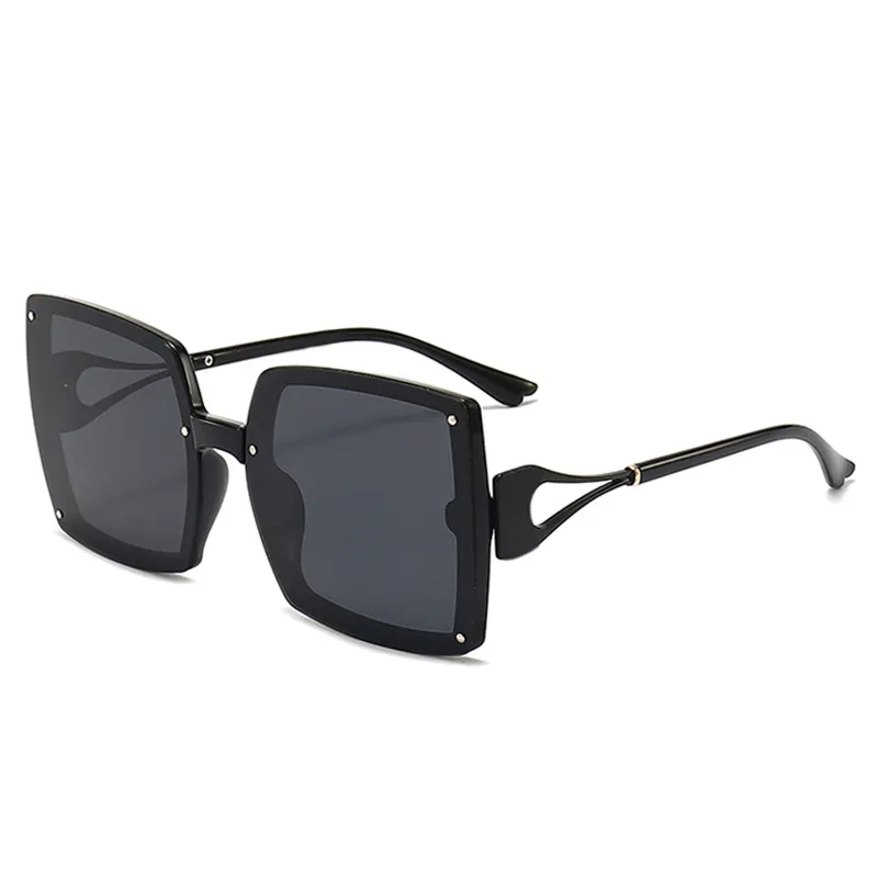 Gafas de sol de diseño para hombres y mujeres Gafas de sol Nuevas gafas de sol polarizadas para mujeres Gafas de sol con montura cuadrada de moda Viajes de vacaciones Gafas de sol de ocio 573