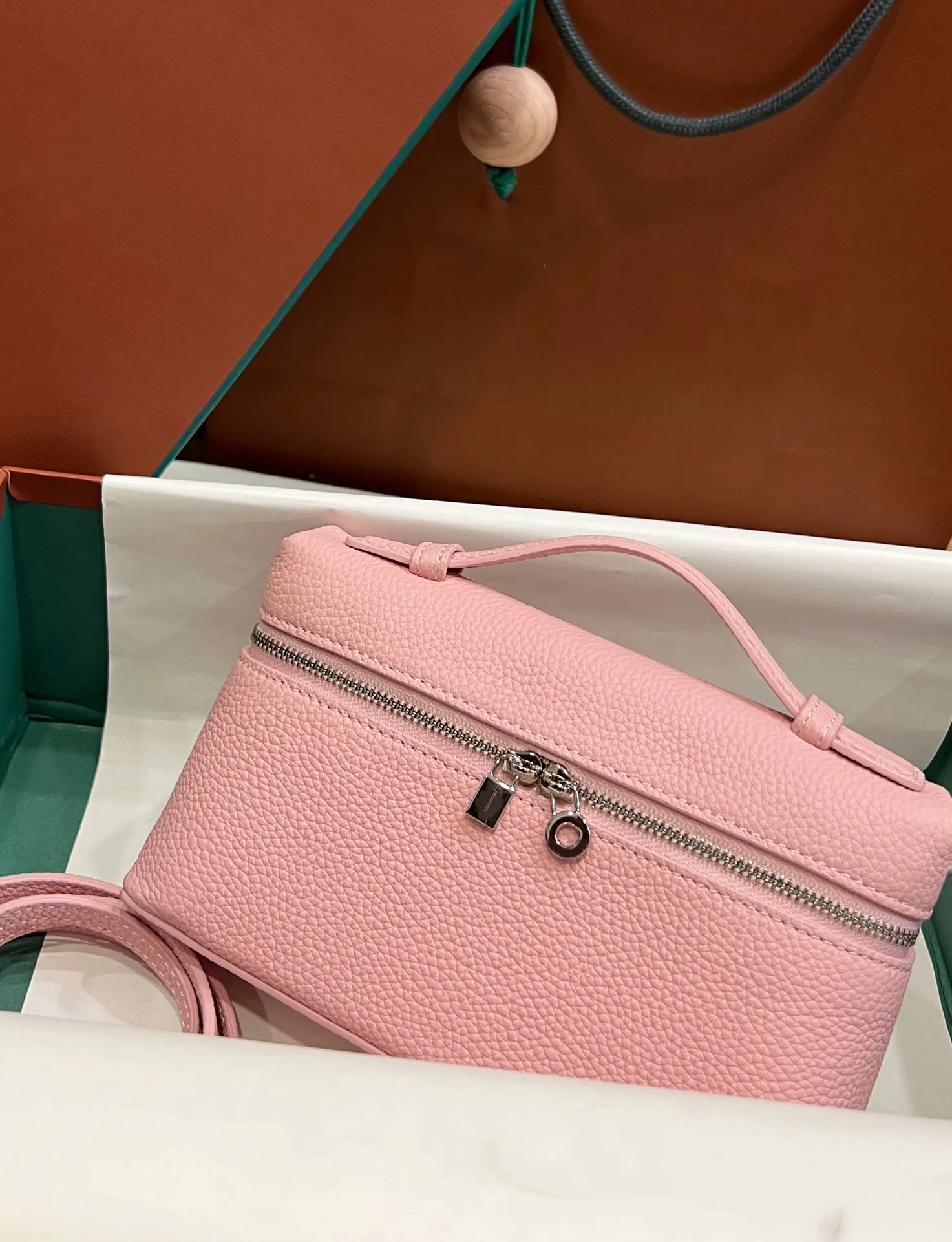 Pouch for ladies deals