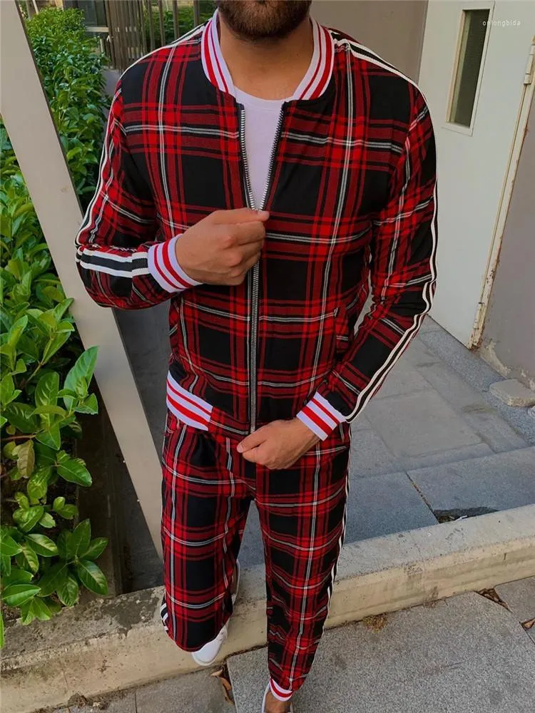 Herrspår NWE Mäns uppsättningar 2 stycken Tracksuitkläder Jackor Pants Pullover Sportwear Gentlemen Plaid Suit Casual Europe M-3XL