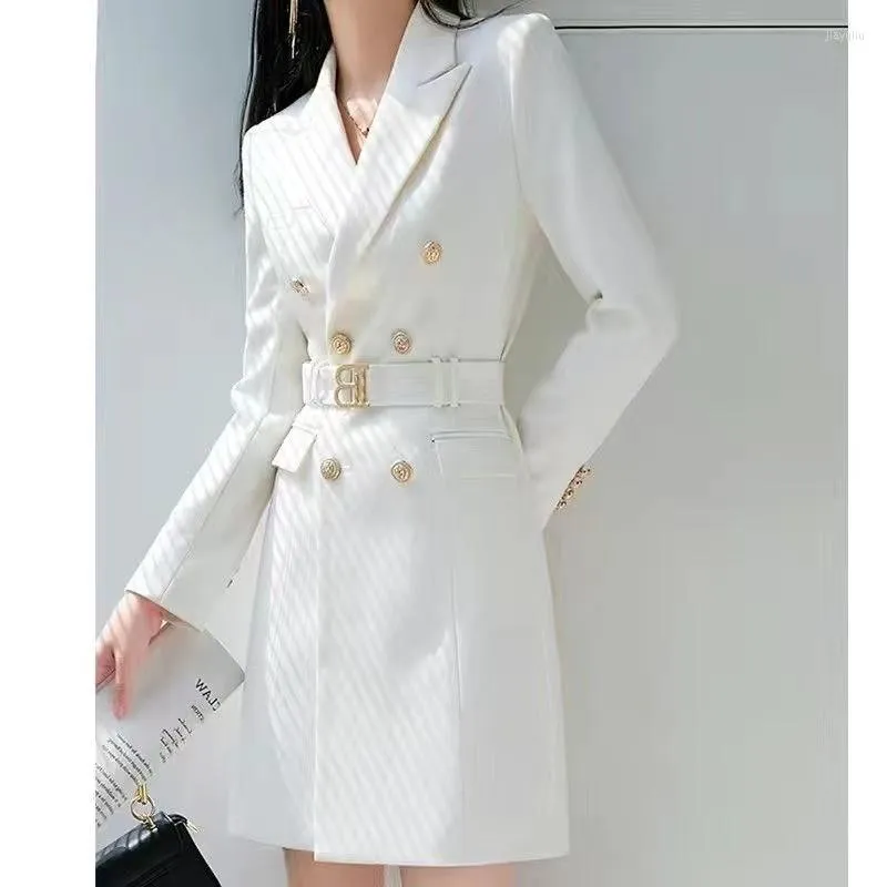 Sıradan Elbiseler Sonbahar Beyaz Zarif Ofis Bayanlar Elbise Elbise Lüks Çift Düğme Kısa Bölüm Kore Moda Trendi Ceket Kadınlar