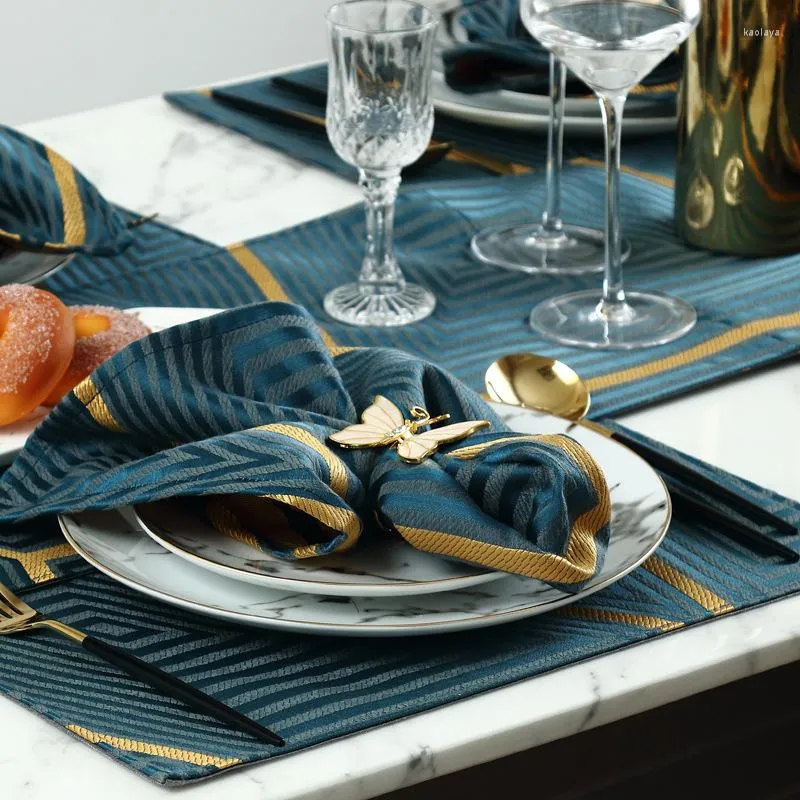 Table Mats Simple Stripe Cloth Pads Solid Color Western Food Napkins Placemat Anti-scald Heat-insulated Decoration