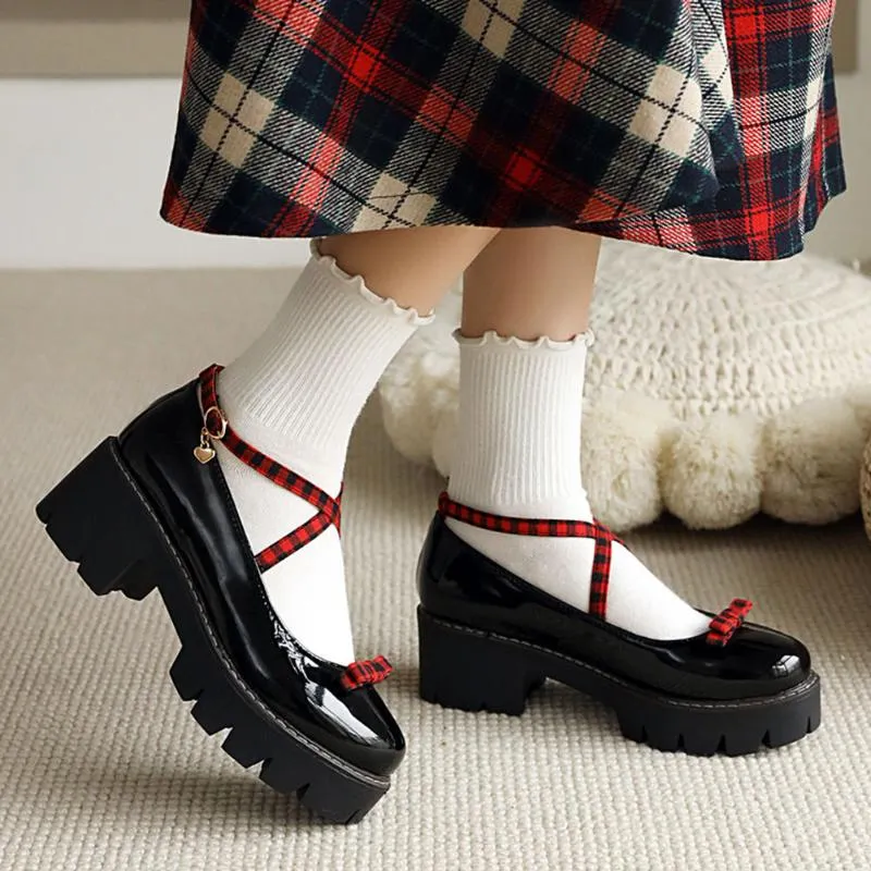 Dress Shoes Lolita Sweet Style Girls Black Red Cute Mary Janes Lovely Platform Woman Chunky Heels Pumps Big Size 43