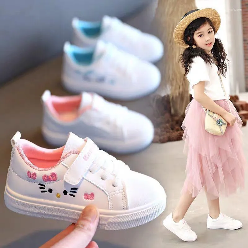 Atletiska skor 2023 Kids Pu Tennis Lovely Girls Princess Casual Children Running Sneakers Fashion School paljetter Pink/White