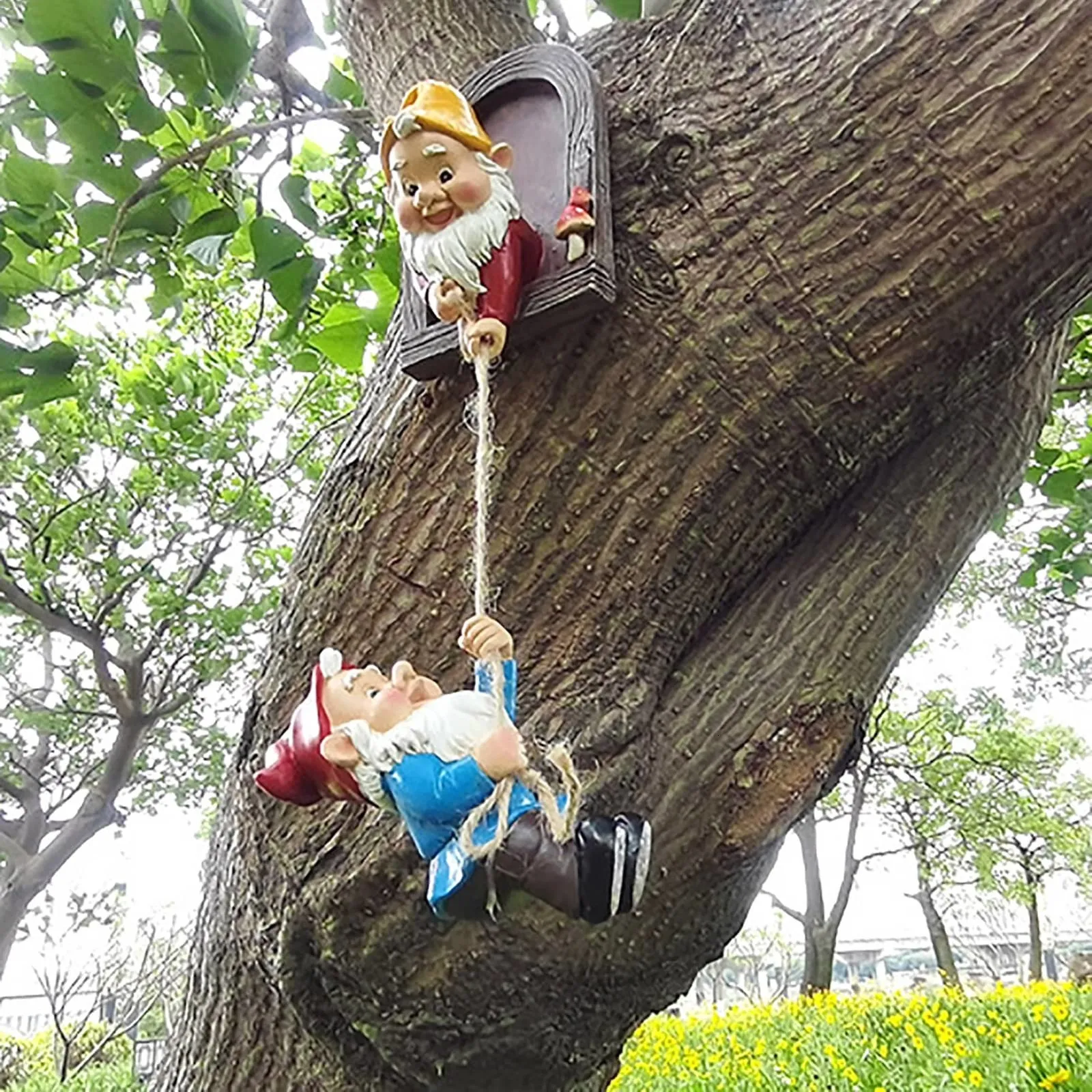 Hanging Climbing Gnome Statue – Funny Faceless Resin Garden