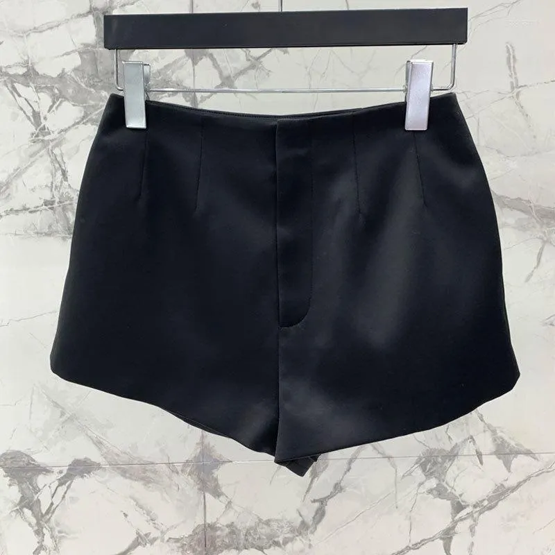 Kvinnors shorts 23Retro Classic Acetate Fiber Black Short Fashion Runway Hög midja Suver Temperament Chic Women Top Quality Clothes