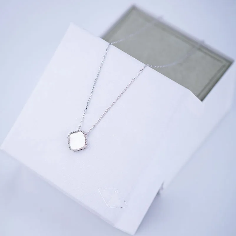 Van Clover Anhänger Halsketten Liebeshalskette für Männer 18 Karat vergoldet Muttertagsgeschenk Seilkette Designer-Schmuckkette Collier-Accessoires Luxusschmuck