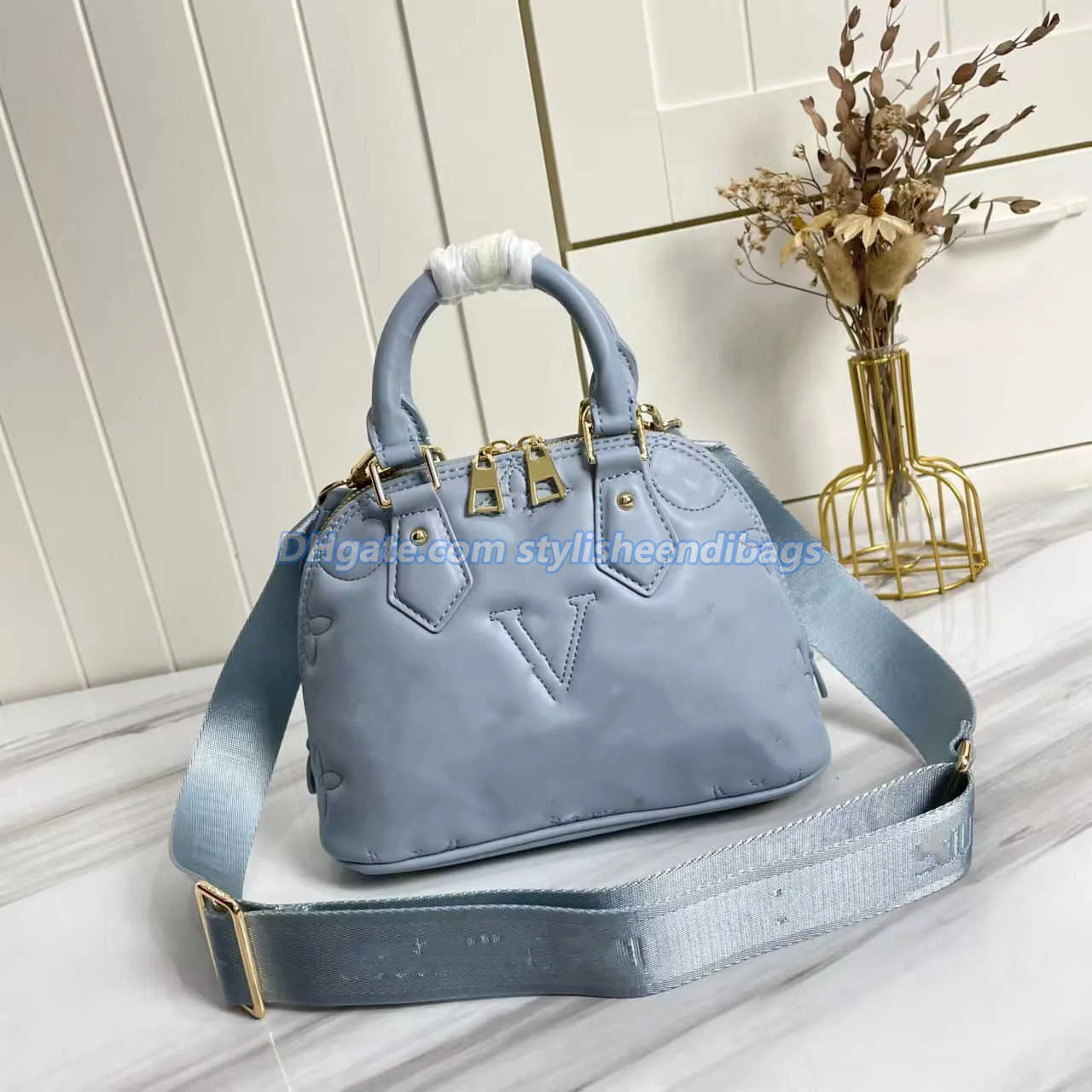 stylisheendibags Totes Borsa ALMA BB Chiavi lucchetto dorate 2 manici Toron dotati di tracolla staccabile Piccola borsa affascinante perfetta da indossare a tracolla