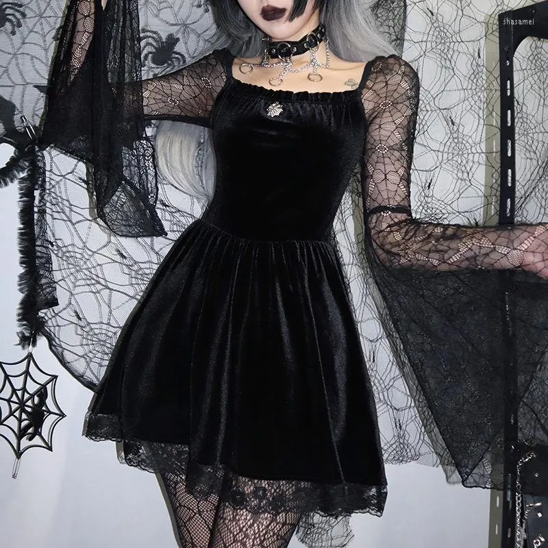 Casual klänningar 2023 svart goth spets mönster sammet kvinnor klär sexig elegant festklubb mantel vintage fyrkantig krage lång ärm