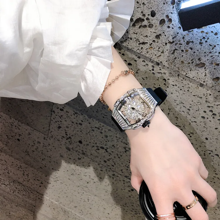 Marca 2025 giapponese orologi