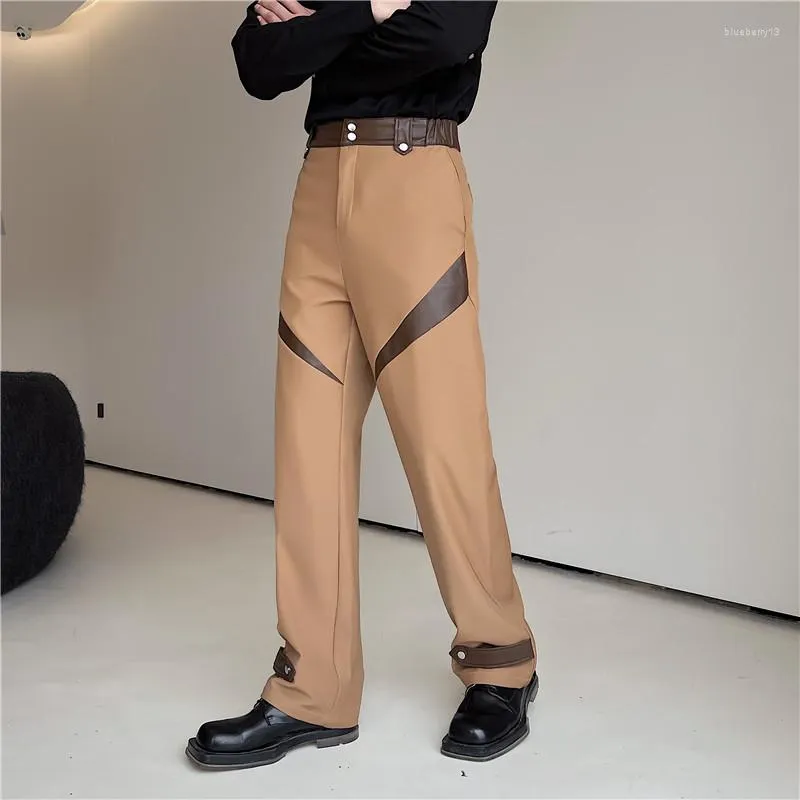 Мужские брюки 2023 Осенний корейский стиль кожаный костюм PU кожаный сплайсинг мужчина повседневный размер смешанного цвета m-xl