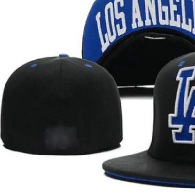 Ready Stock Wholesale en gros de haute qualité Los Angeles Sport Team Fitted Caps La Flat Brim sur les chapeaux de terrain Full Fermed Design Taille 7- Taille 8 Baseball ajusté Gorra Casquette A7