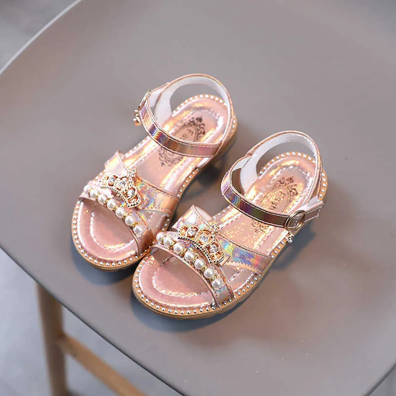 Sandali Sandali per ragazze Estate Nuove scarpe per bambini con perle a fondo piatto nella grande spiaggia per bambini Scarpe per bambini Scarpe da principessa per ragazze