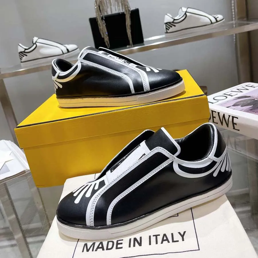 Nuova scarpa bassa con suola piatta Scarpe da donna sportive e casual a contrasto in bianco e nero