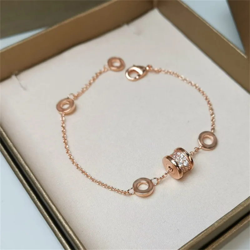 Moda urok bransoletki projektanci luksusowe różowe złoto litery pierścionki naszyjniki na damskie damskie przyjęcie weselne sukienki prezenty biżuteria