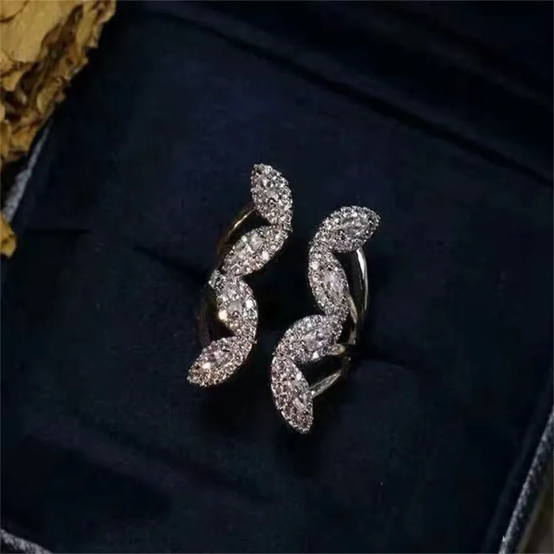 Urok motyl Lady Finger Ring Diamond C 925 Srebrny impreza Wedding Pierścienie dla kobiet Obiecuje urodzinowy prezent biżuterii