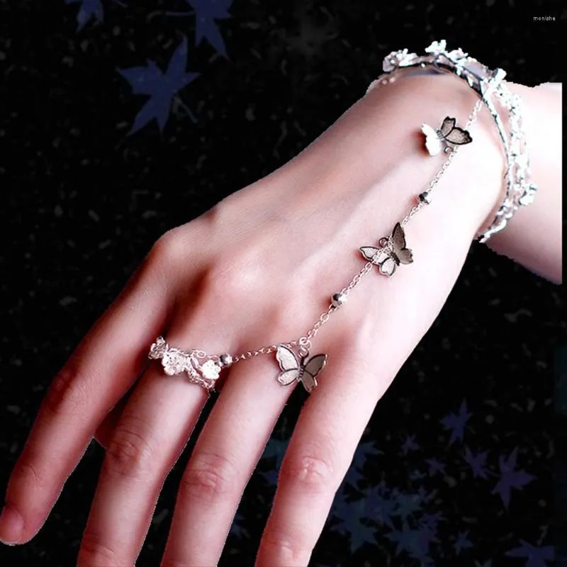 Bangle Vintage Punk Butterfly Tassel Chain Ring With Bracelet Link Wrist Finger Rings For Women Flower Zircon Jewelry
