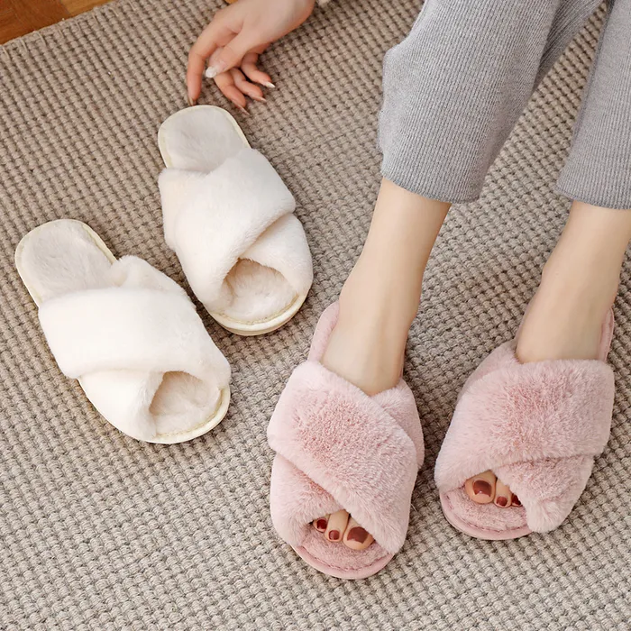 Slippers Bevergreen Winter Women House Slippers Faux Pur Shoes planos quentes deslizam em casa Ladies peludas deslizamentos de plus size no atacado 230508